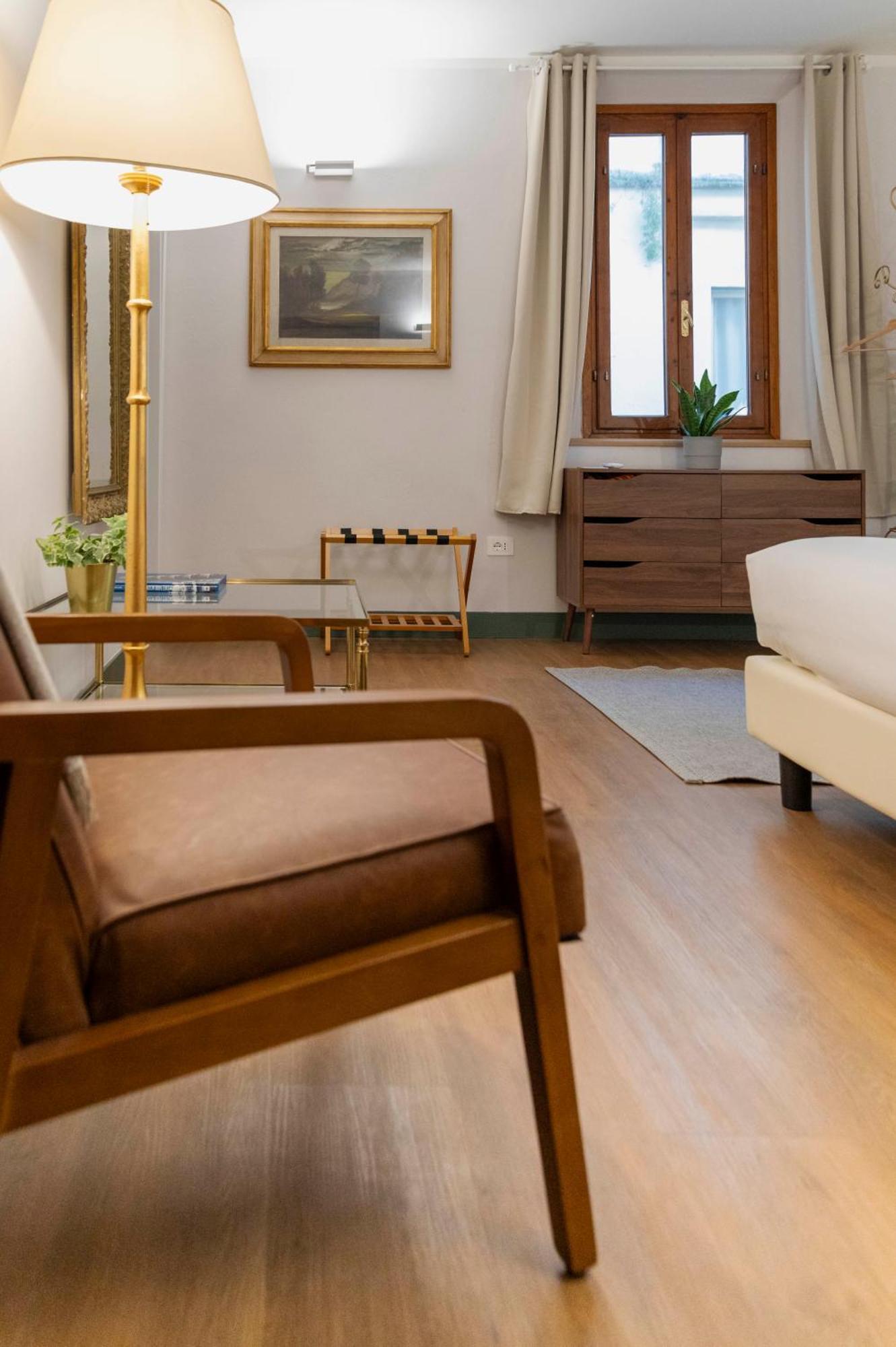Affittacamere Zanobi 45 Florencia Exterior foto